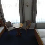Zur Eldenburg Hotel