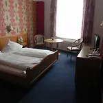Zur Eldenburg Hotel