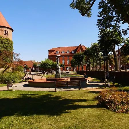 Zur Eldenburg