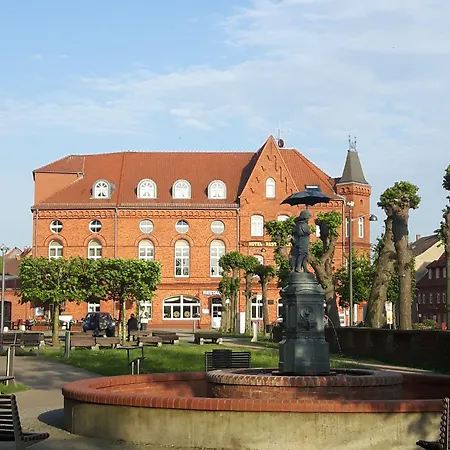 Zur Eldenburg 酒店 Lübz