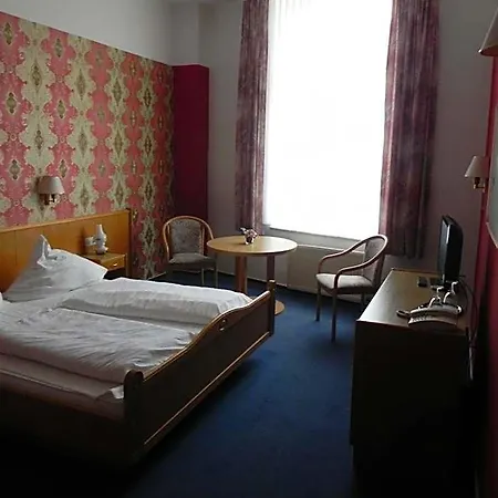 Zur Eldenburg Hotel