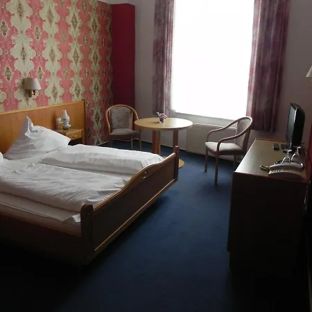 Zur Eldenburg Hotell